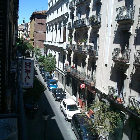Hostal Cervantes Madrid Exteriör bild