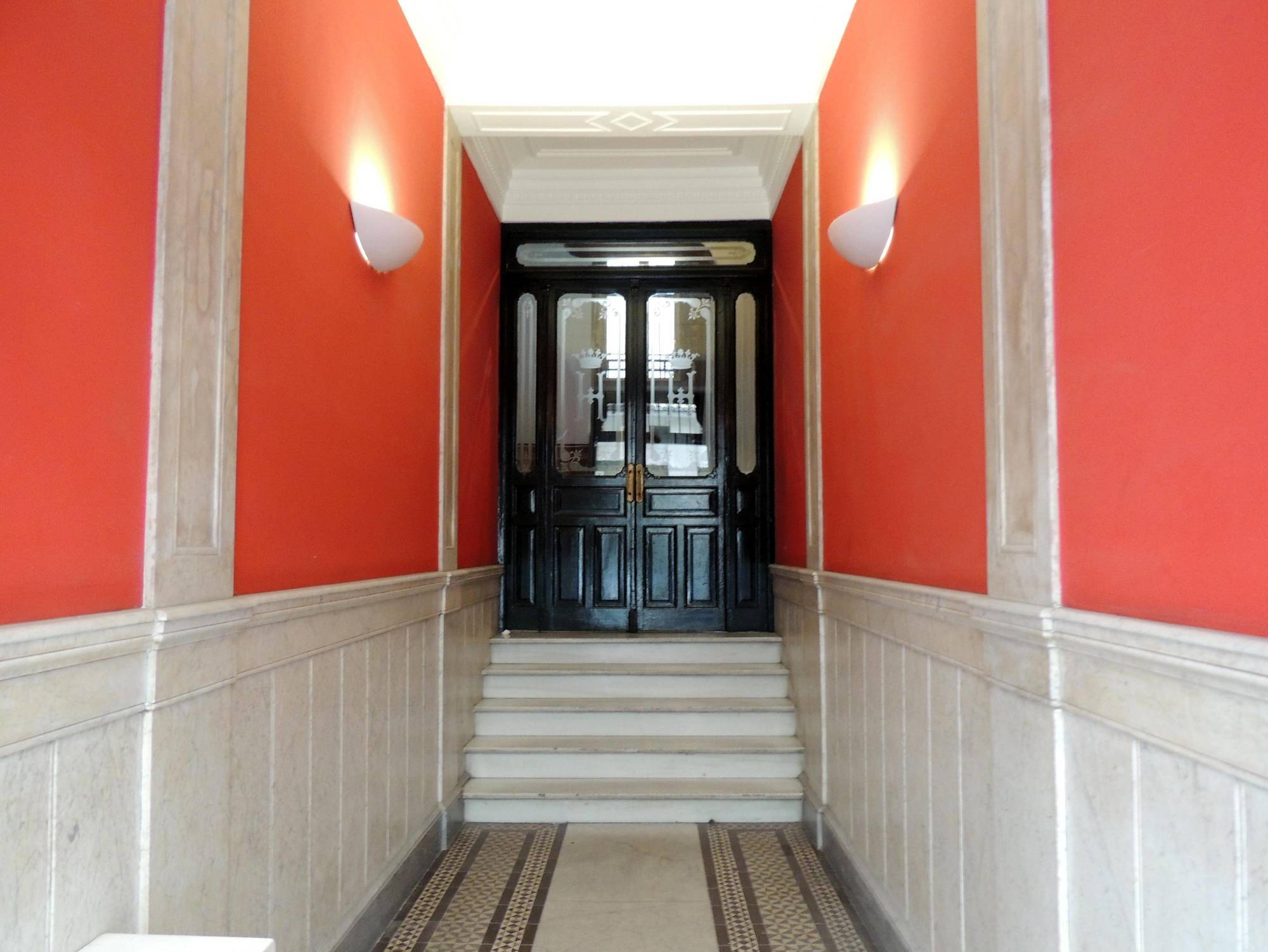 Hostal Cervantes Madrid Exteriör bild